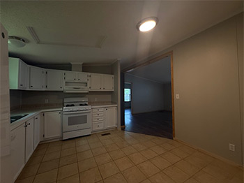 Woodcreek Pre-Owned Homes 3219 Cattail CT