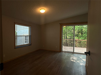 Woodcreek Pre-Owned Homes 3219 Cattail CT