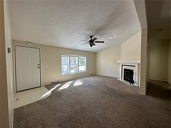 Woodcreek Pre-Owned Homes 3221 Fern CT