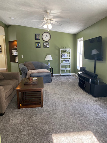 Woodcreek Pre-Owned Homes 909 Woodcreek Blvd.